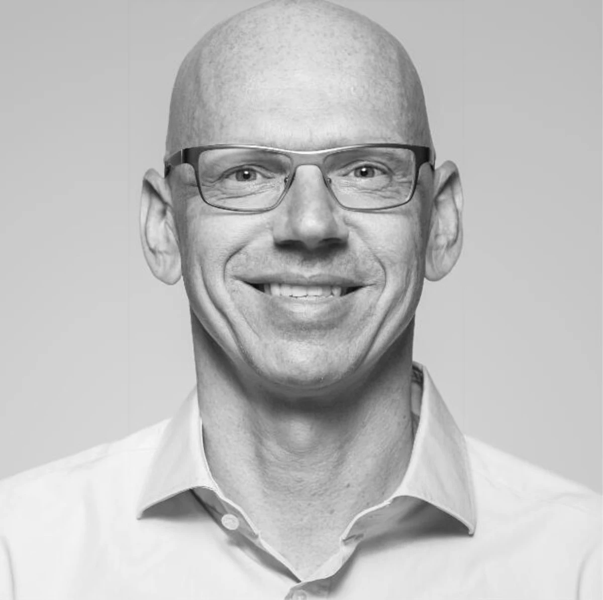 Dr. med. dent. Robert Schneider